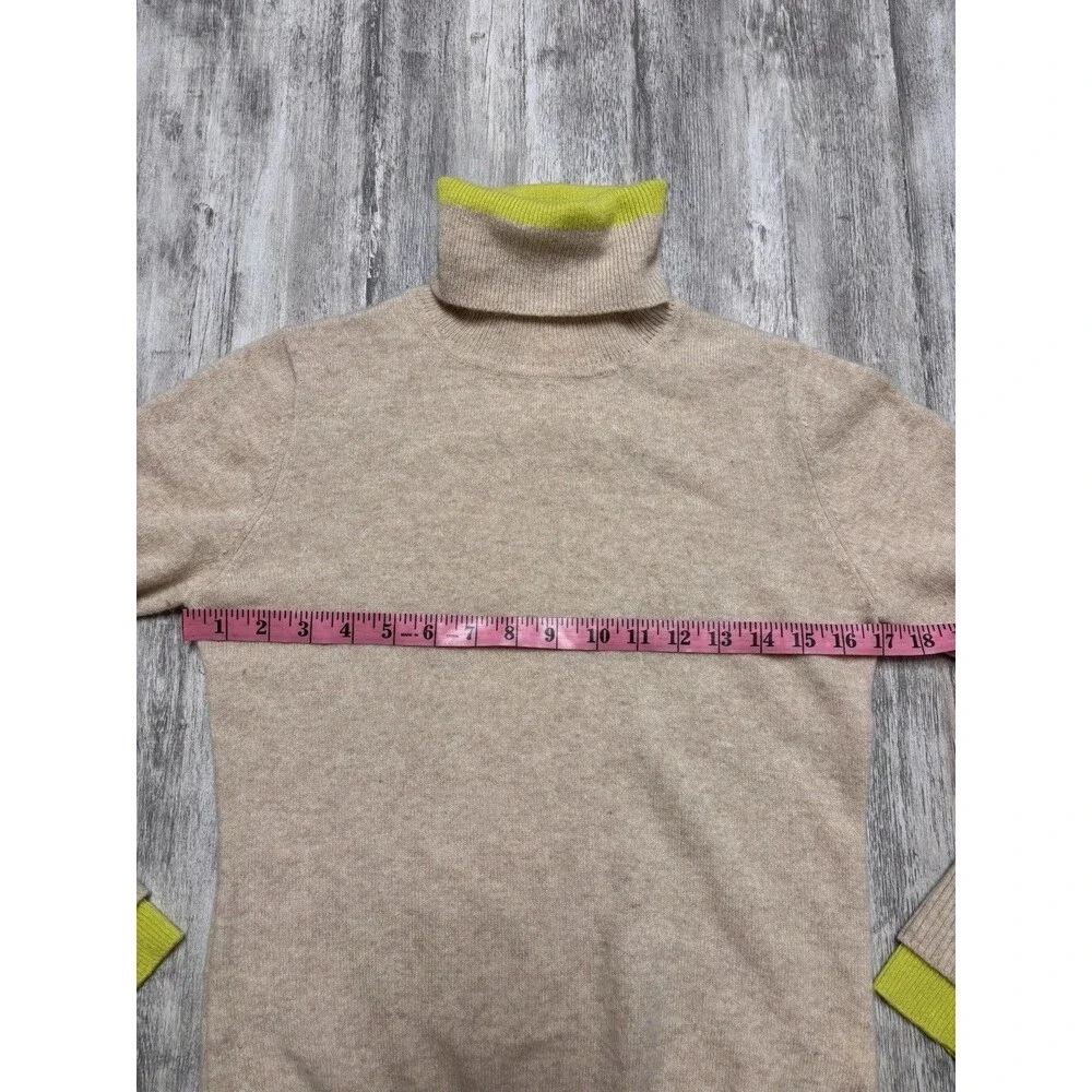 Brodie Cashmere 100% Cashmere Turtleneck Sweater Neon Lime Trim Beige Size S